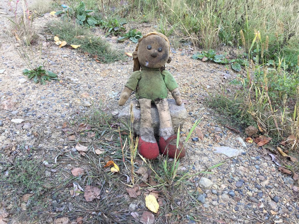 Кукла по дороге на Катэн