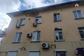 Сосулька повредила позвоночник хабаровчанке