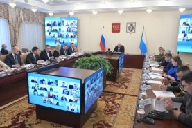 Помогать семьям участников СВО без бюрократических проволочек, велел вице-губернатор Хабаровского края